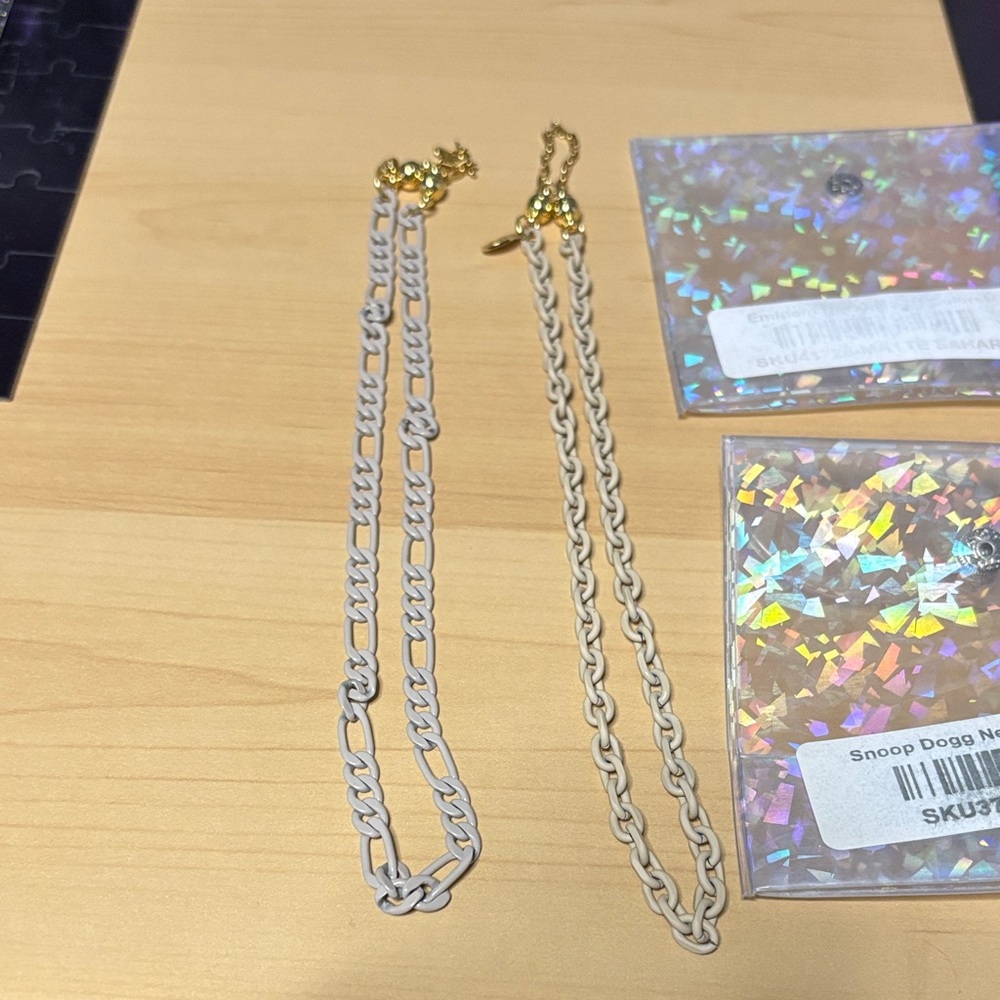 Chain Necklace - Picture 4 of 4